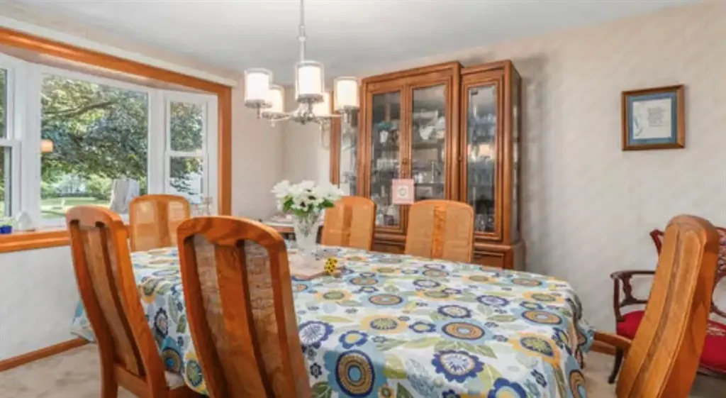 66 Foxglove Drive Cranston RI 02920