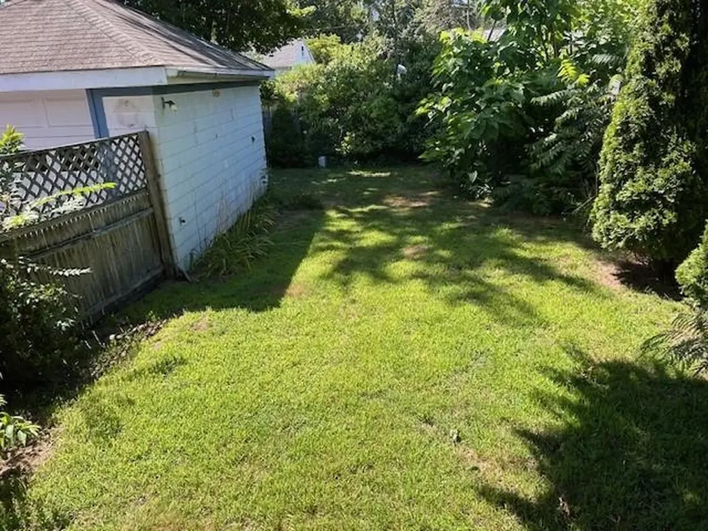 78 Benedict Road Warwick RI 02888