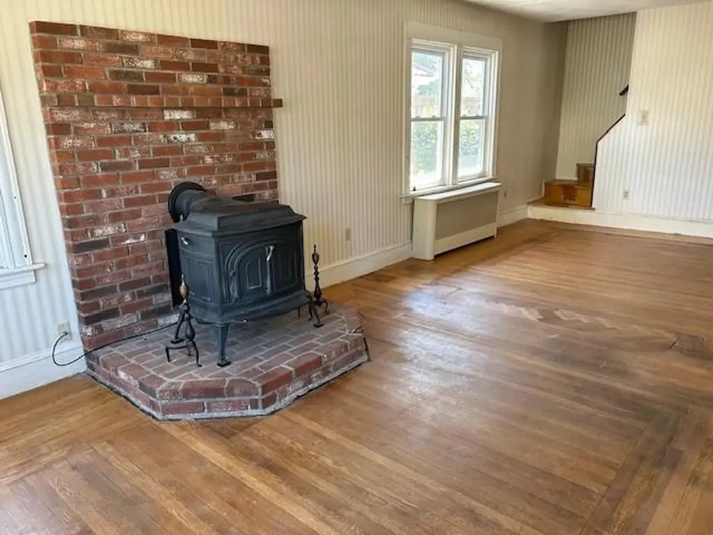 78 Benedict Road Warwick RI 02888