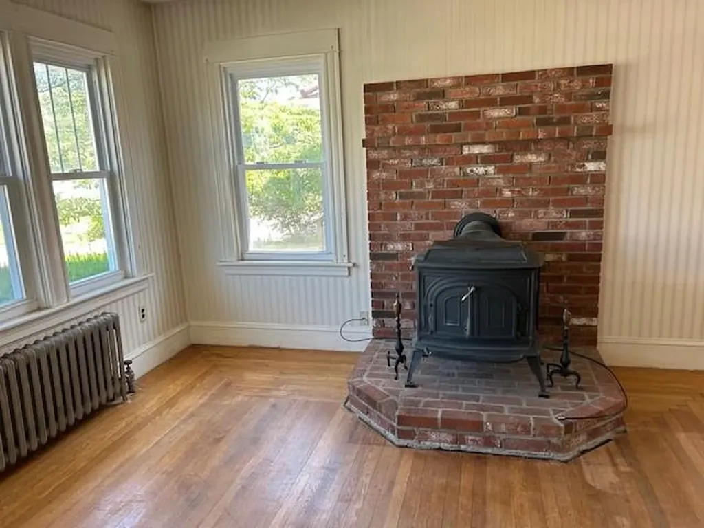 78 Benedict Road Warwick RI 02888