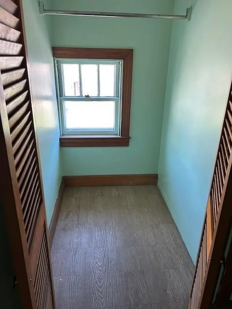 78 Benedict Road Warwick RI 02888