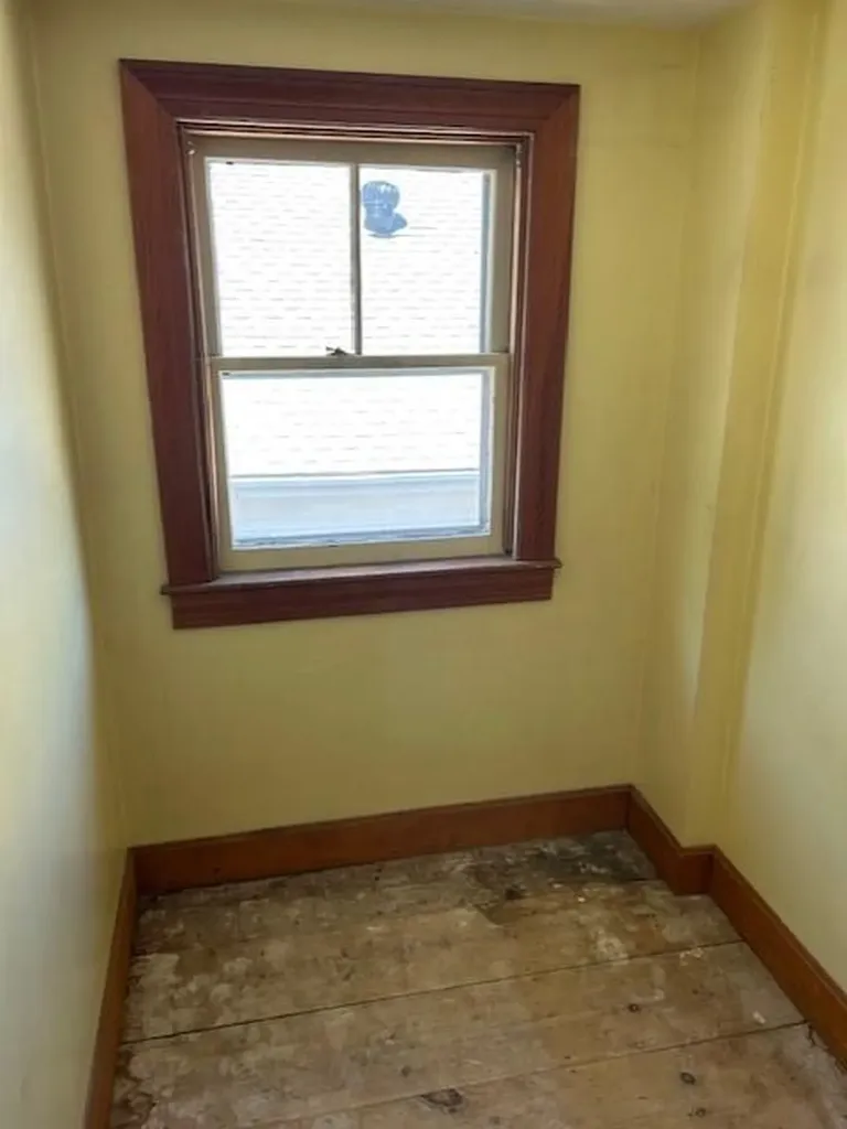 78 Benedict Road Warwick RI 02888