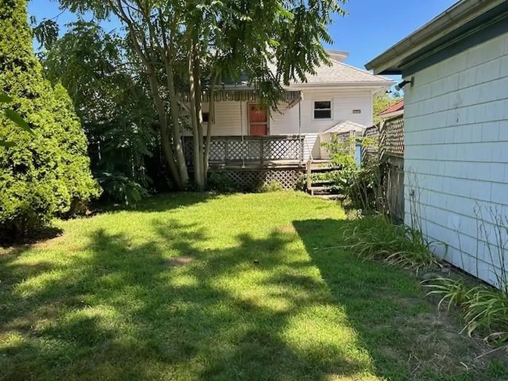 78 Benedict Road Warwick RI 02888