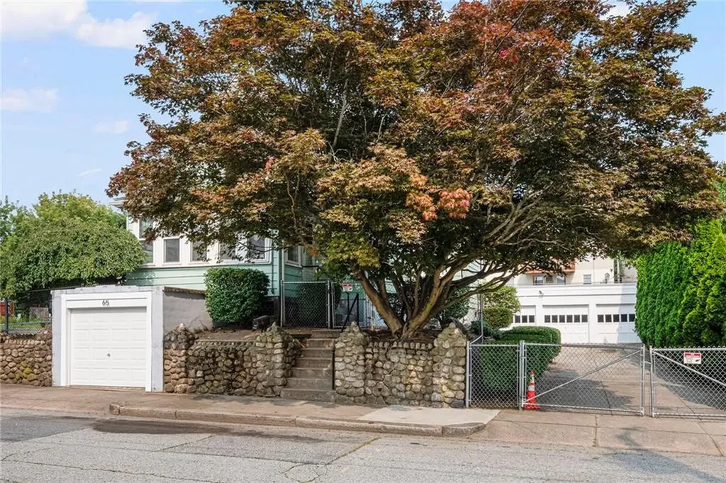 65 Progresso Avenue Woonsocket RI 02895