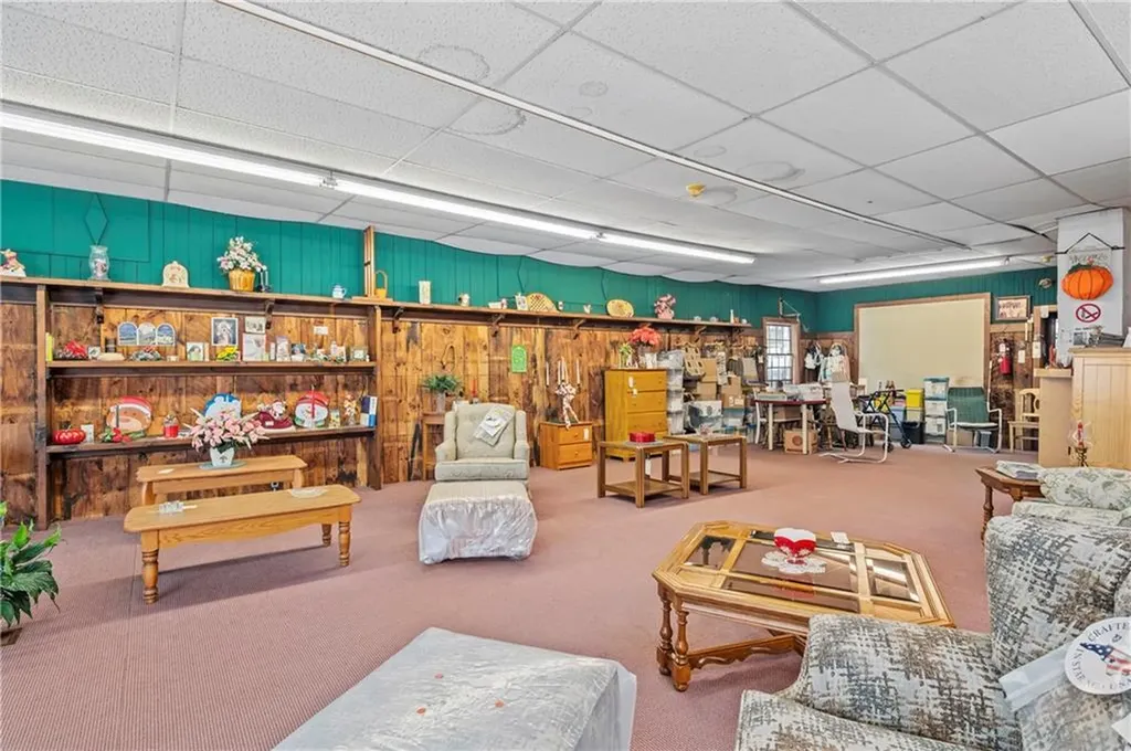 617 Elm Street Woonsocket RI 02895