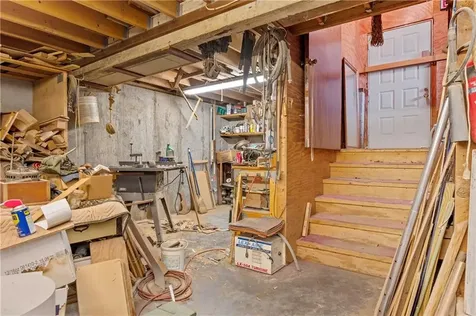 617 Elm Street Woonsocket RI 02895