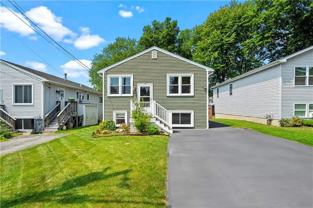 41 Ballou Street Cumberland RI 02864