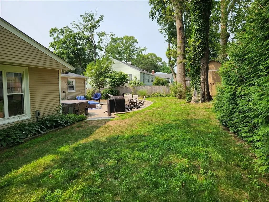 190 Capron Farm Drive Warwick RI 02886