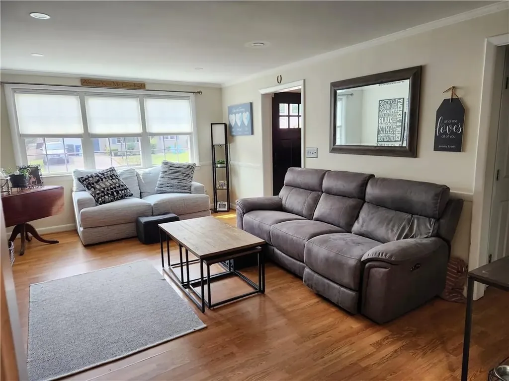 190 Capron Farm Drive Warwick RI 02886