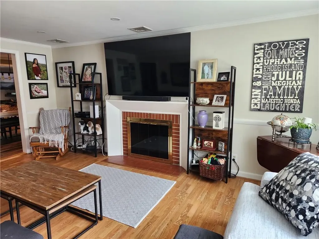 190 Capron Farm Drive Warwick RI 02886