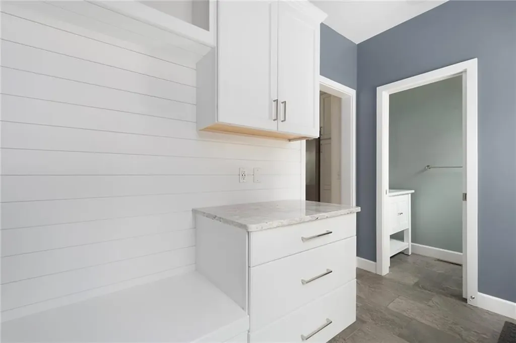 597 Angell Street Providence RI 02906