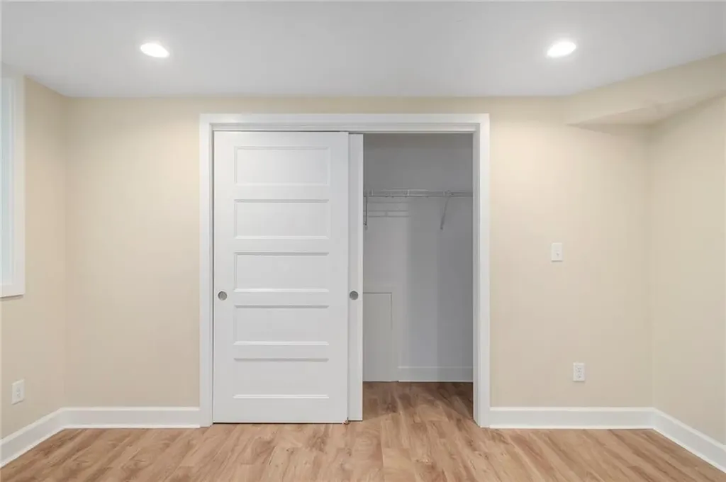 597 Angell Street Providence RI 02906