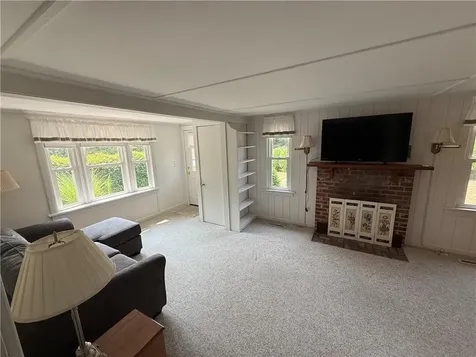 115 Winnapaug Road Westerly RI 02891
