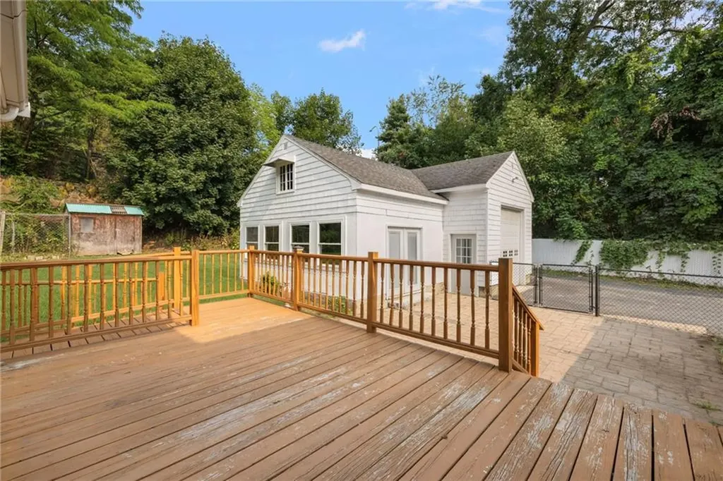 310 Talcott Street Woonsocket RI 02895