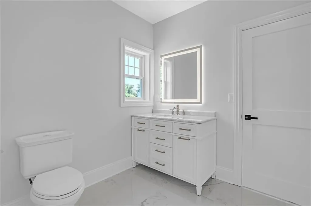 61 Slope Avenue South Kingstown RI 02879