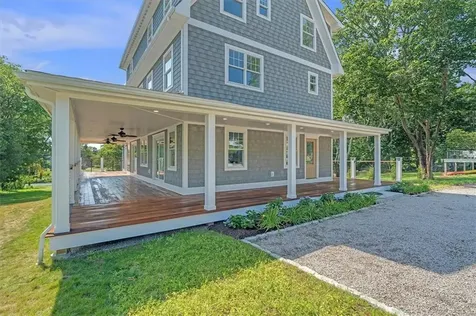 61 Slope Avenue South Kingstown RI 02879