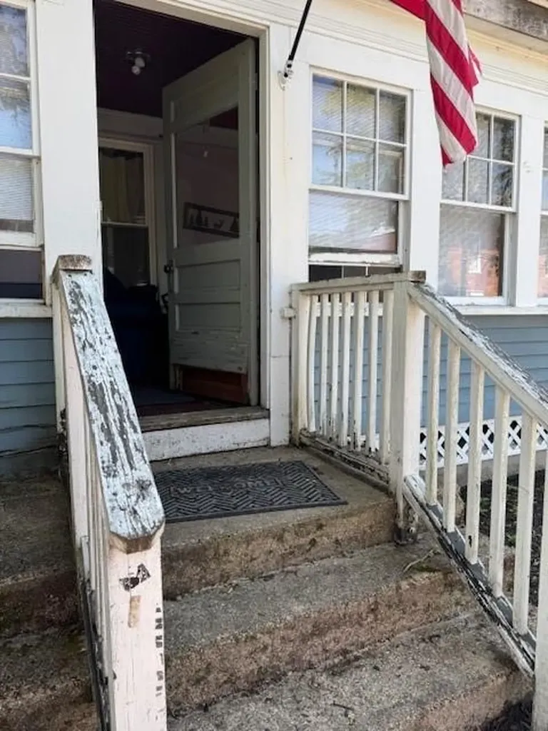 1088 Main Street Hopkinton RI 02832