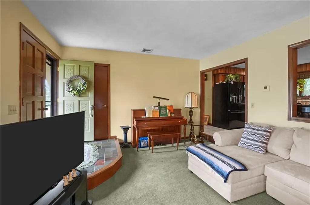 160 Elena Street Cranston RI 02920