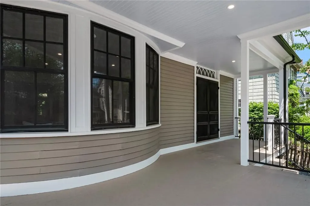 72 Taber Avenue Providence RI 02906