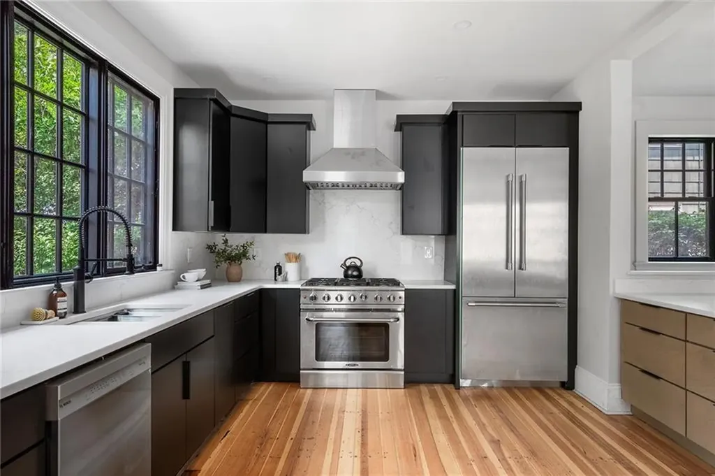 72 Taber Avenue Providence RI 02906