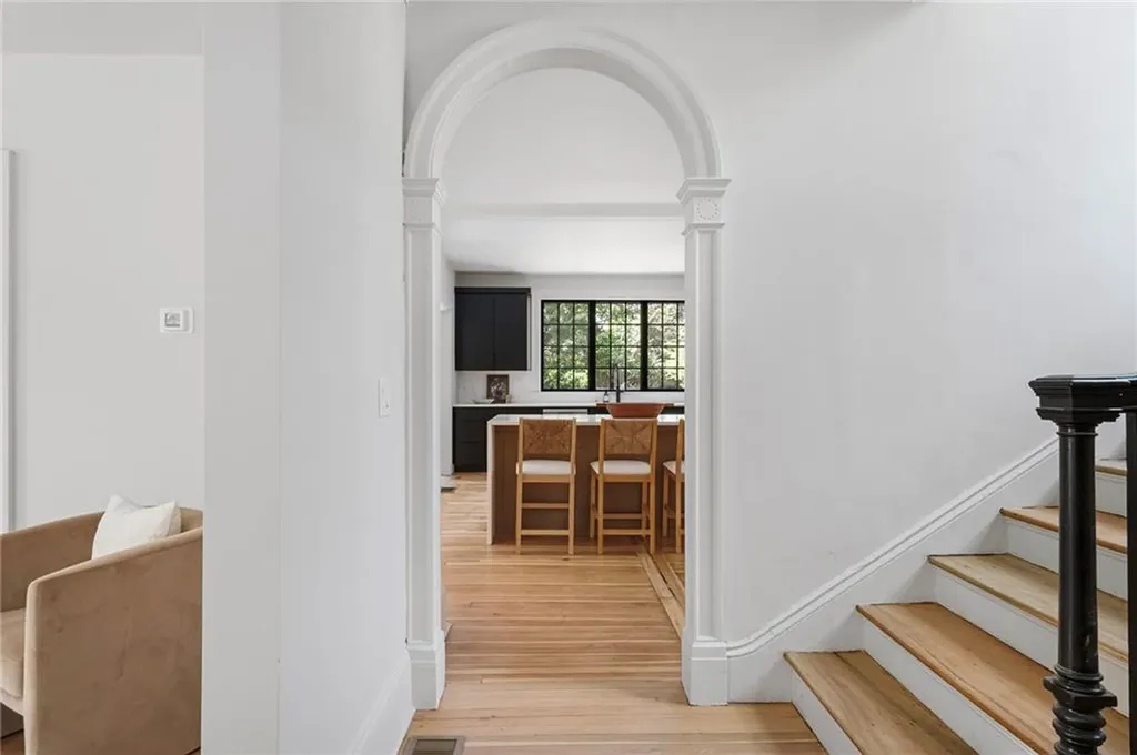 72 Taber Avenue Providence RI 02906