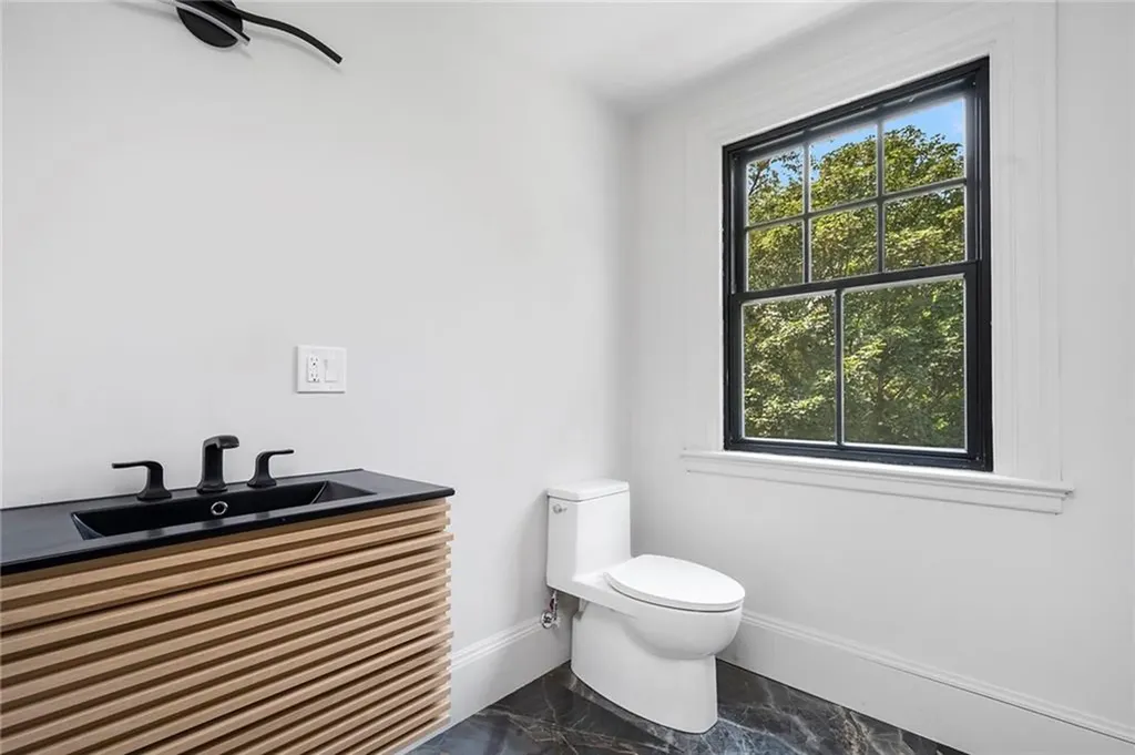 72 Taber Avenue Providence RI 02906