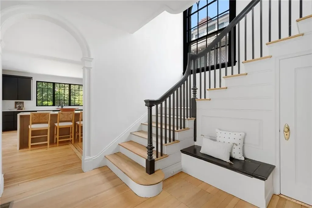 72 Taber Avenue Providence RI 02906