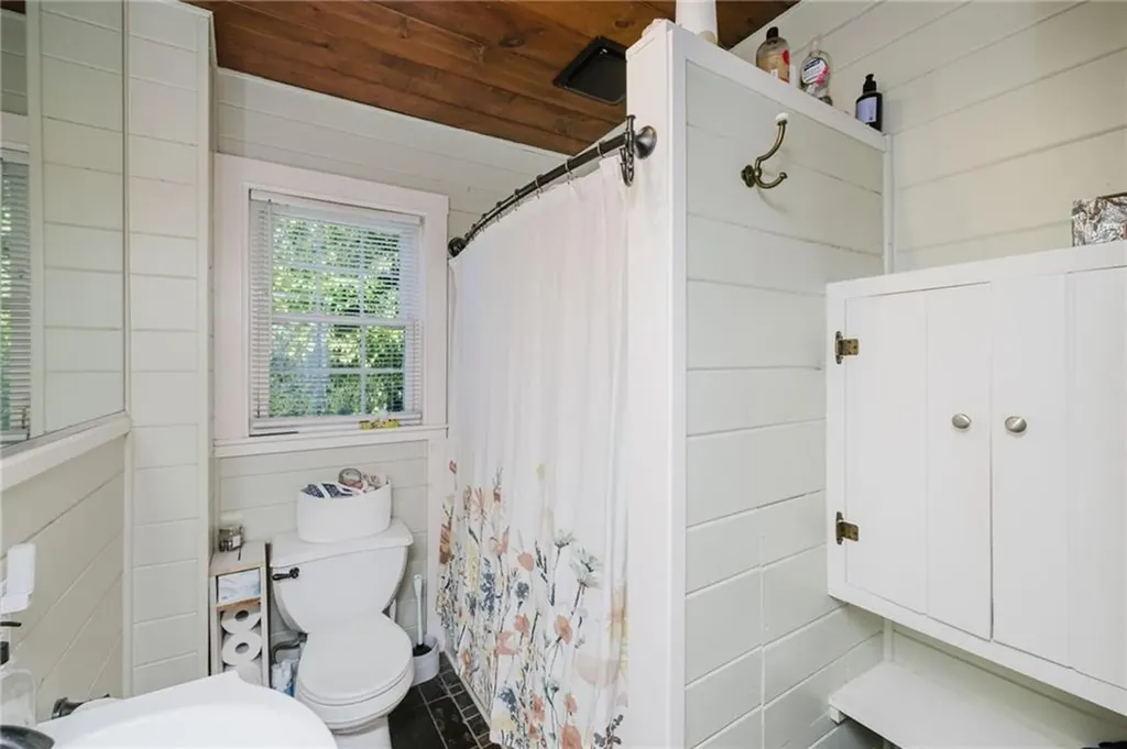 509 Woodward Road North Providence RI 02904