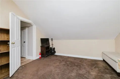 509 Woodward Road North Providence RI 02904