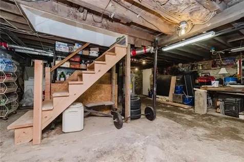 509 Woodward Road North Providence RI 02904