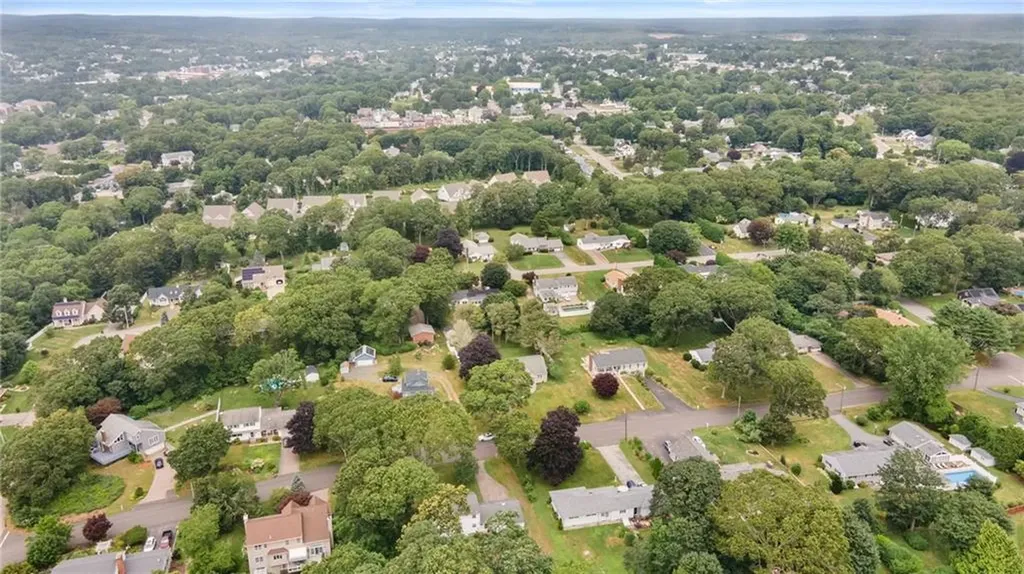 12 Azalea Drive Westerly RI 02891
