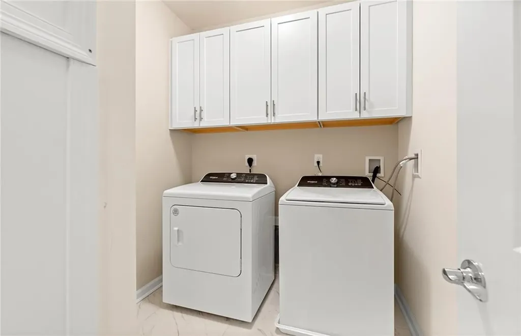 141 East Point Drive East Providence RI 02916