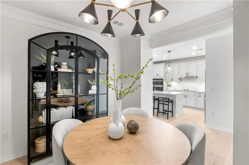 141 East Point Drive East Providence RI 02916