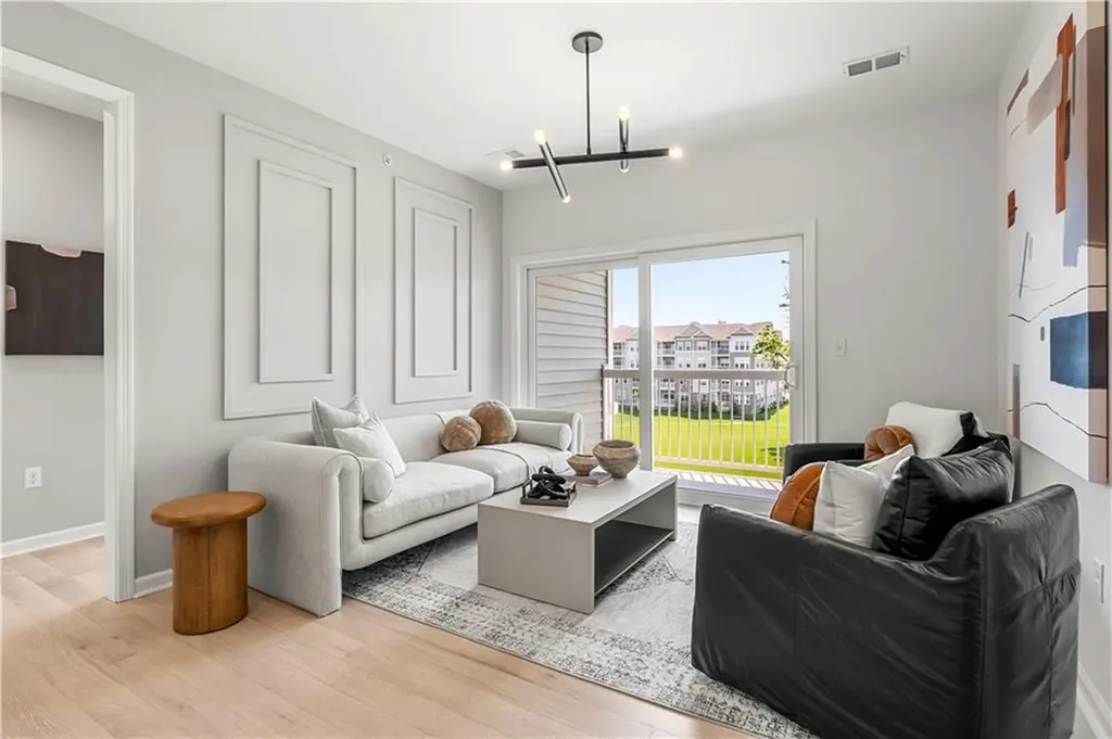 141 East Point Drive East Providence RI 02916