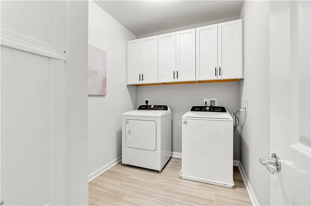 141 East Point Drive East Providence RI 02916