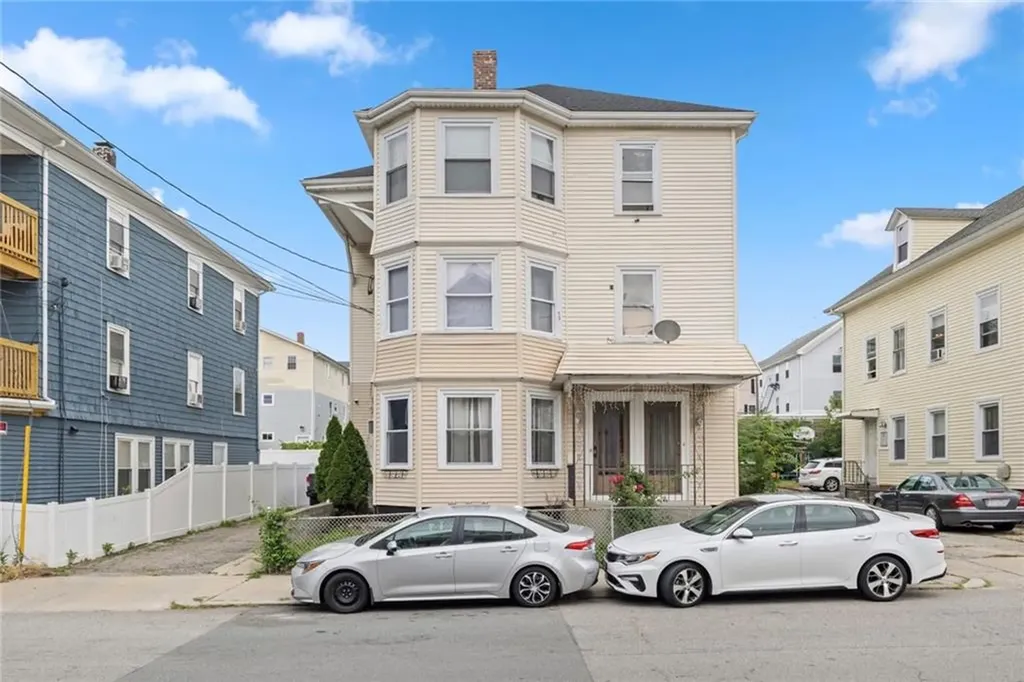 123 Cowden Street Central Falls RI 02863