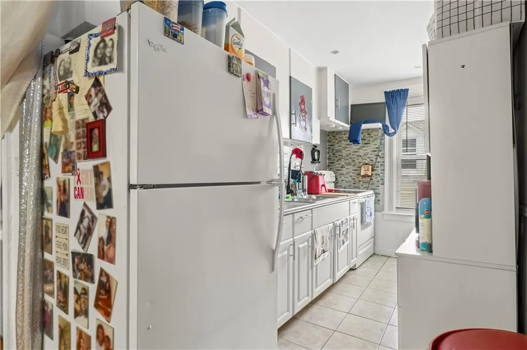123 Cowden Street Central Falls RI 02863