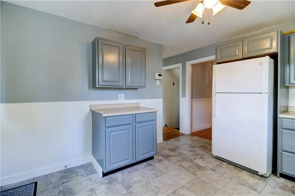 2540 West Shore Road Warwick RI 02889
