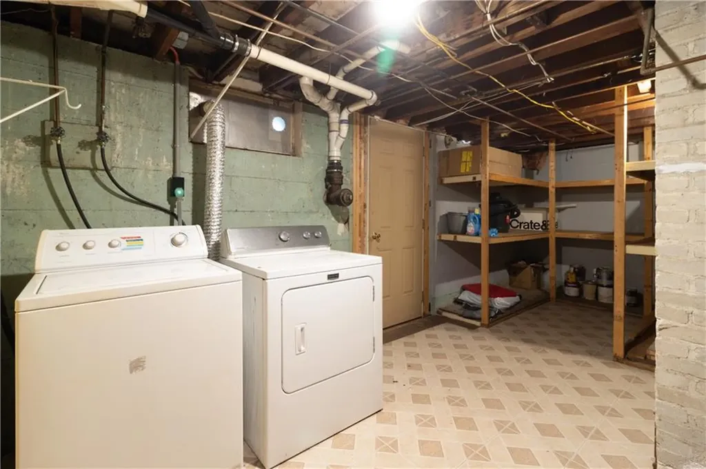 2540 West Shore Road Warwick RI 02889