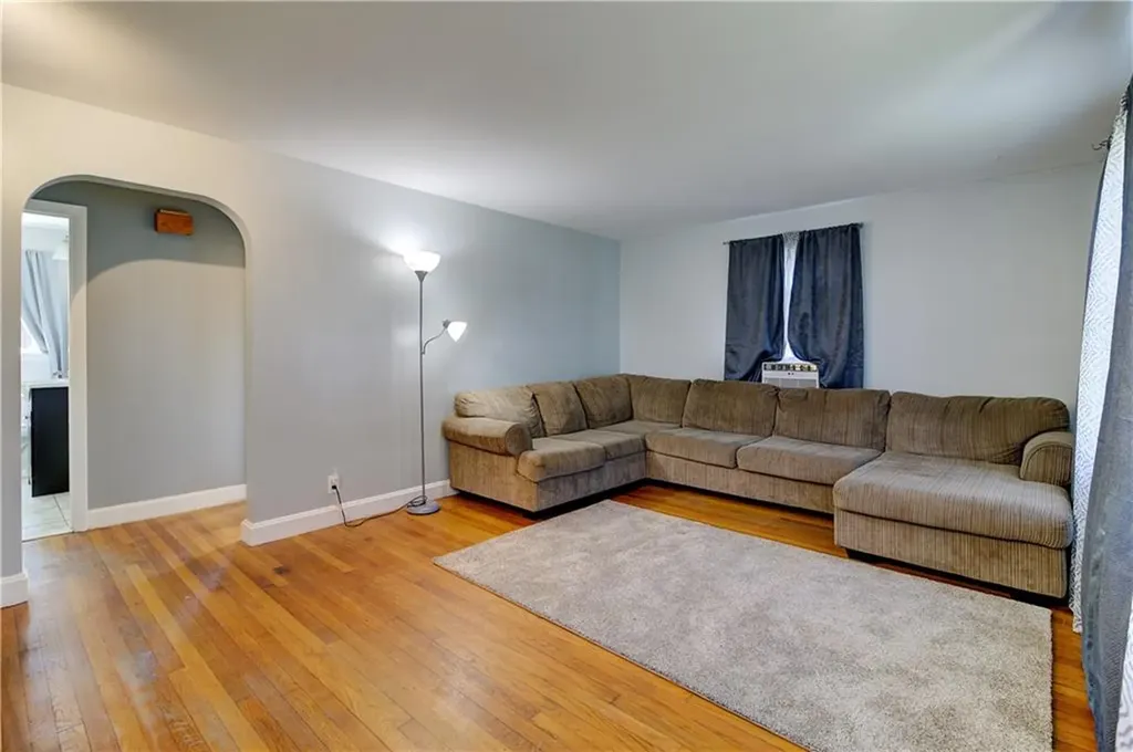 2540 West Shore Road Warwick RI 02889