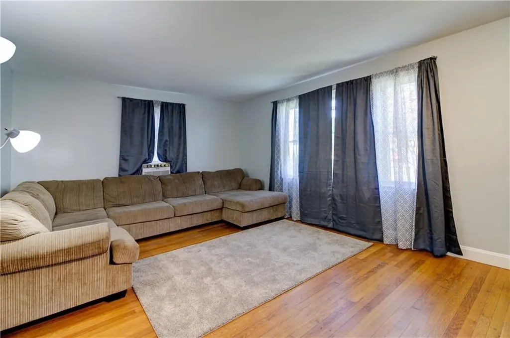 2540 West Shore Road Warwick RI 02889
