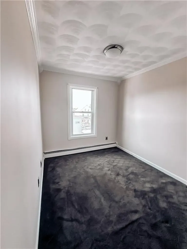 341 Metacom Avenue Warren RI 02885