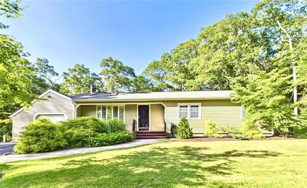 95 Mail Road Exeter RI 02822