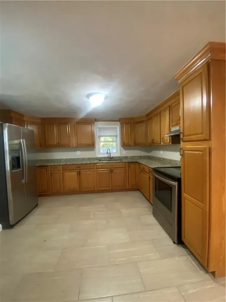 316 Manolla Avenue Warwick RI 02888