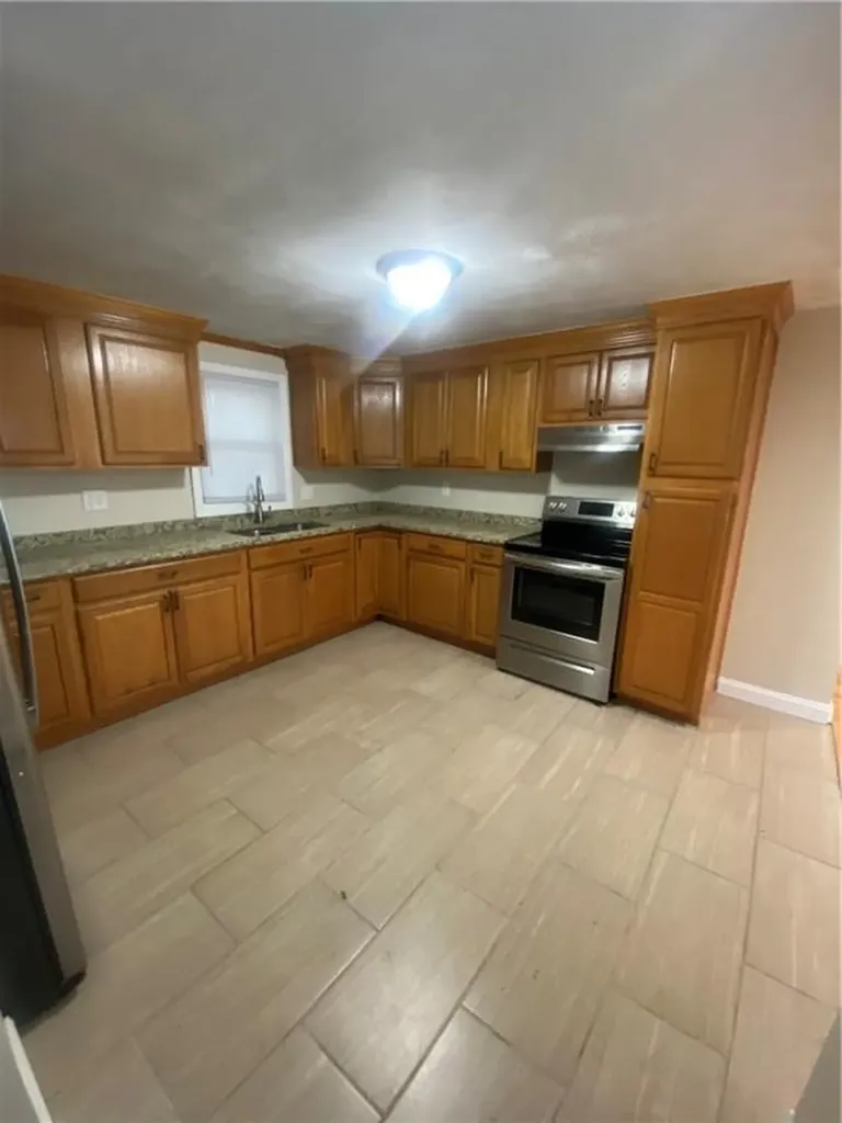 316 Manolla Avenue Warwick RI 02888