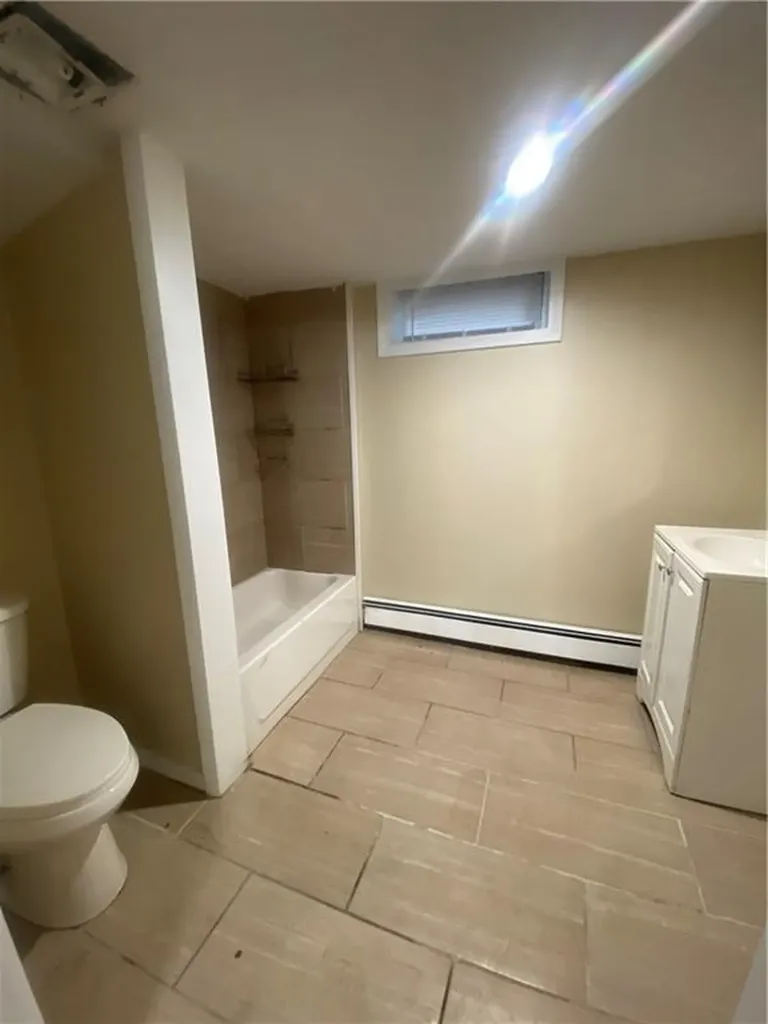 316 Manolla Avenue Warwick RI 02888