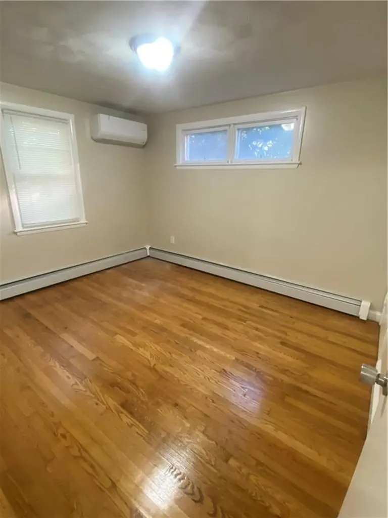 316 Manolla Avenue Warwick RI 02888