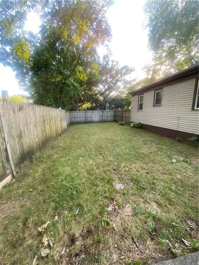 316 Manolla Avenue Warwick RI 02888
