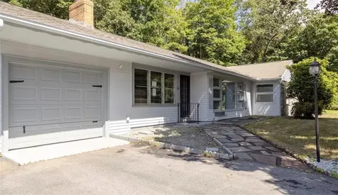 24 Doray Drive Scituate RI 02831