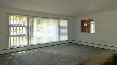 24 Doray Drive Scituate RI 02831